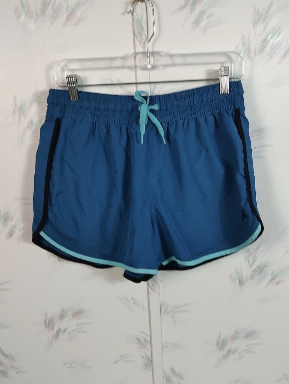 Fila Sport Women's Athletic Shorts Blue Size Medium Lined